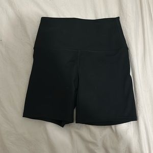 KGMTL bike shorts